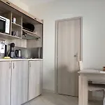 Elina House * 니키티