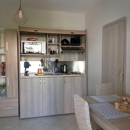 Elina House Case de vacanță Nikiti (Sithonia)